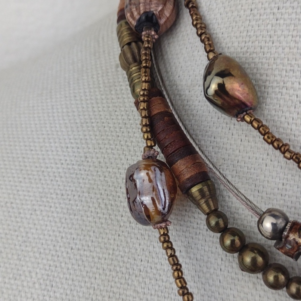 3 Necklaces That Belong Together, Though Each Bold Statements On Their Own! - Picture 5 of 16
